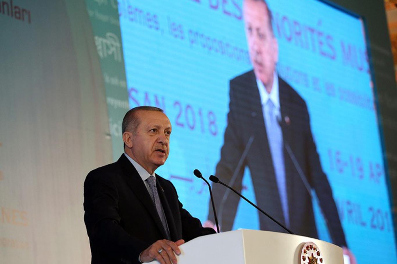 "Batı İslam karşıtlığı üzerinden kendi ideolojisini tahkim etmek istiyor" "Batı İslam karşıtlığı üzerinden kendi ideolojisini tahkim etmek istiyor"